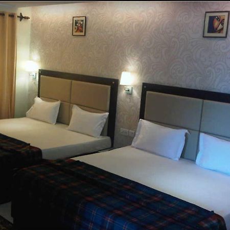 Bhiwadi Hotel Swagat Palace מראה חיצוני תמונה