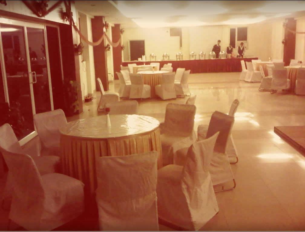 Bhiwadi Hotel Swagat Palace מראה חיצוני תמונה